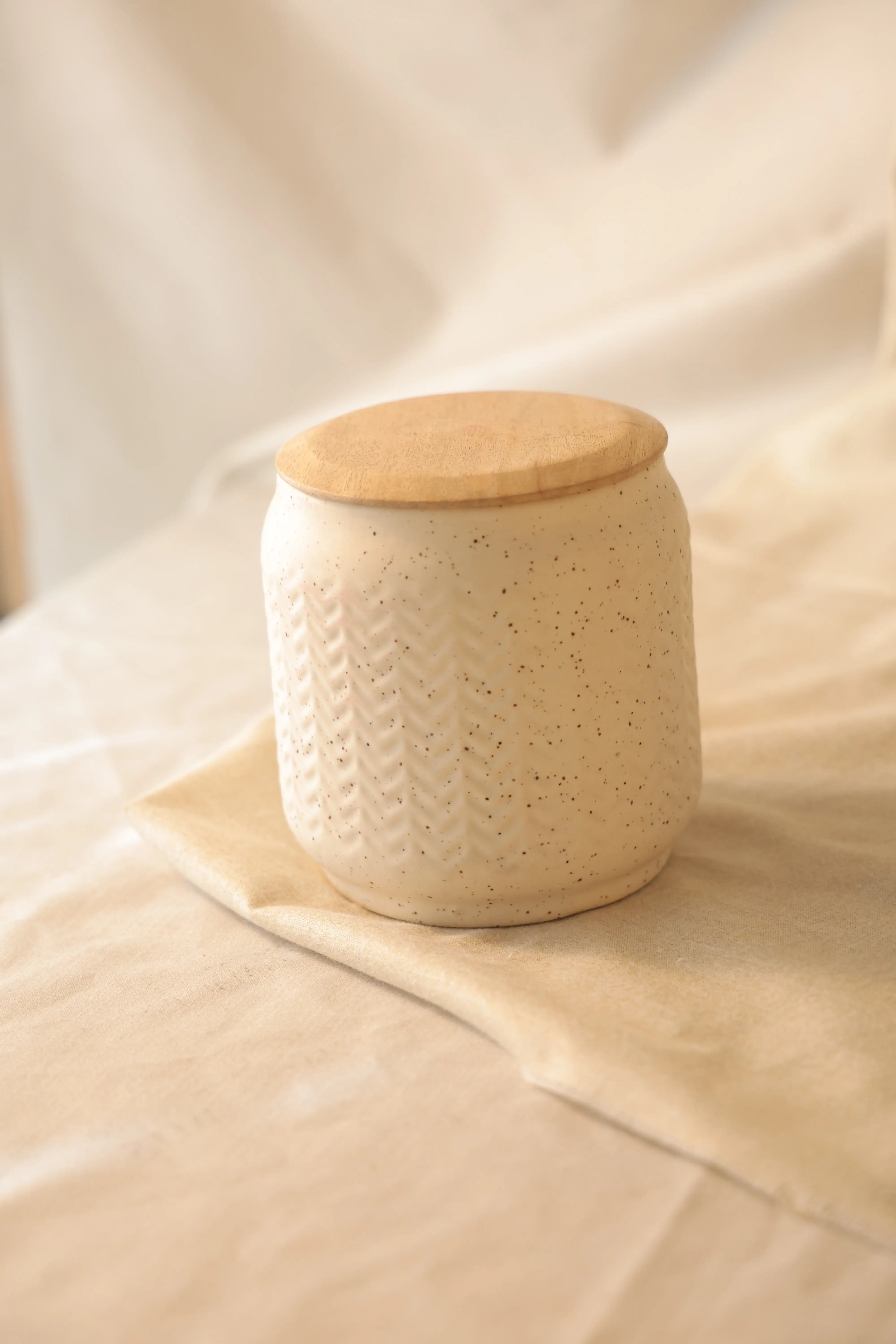 Zig-Zag Pastel White Airtight Storage Jars