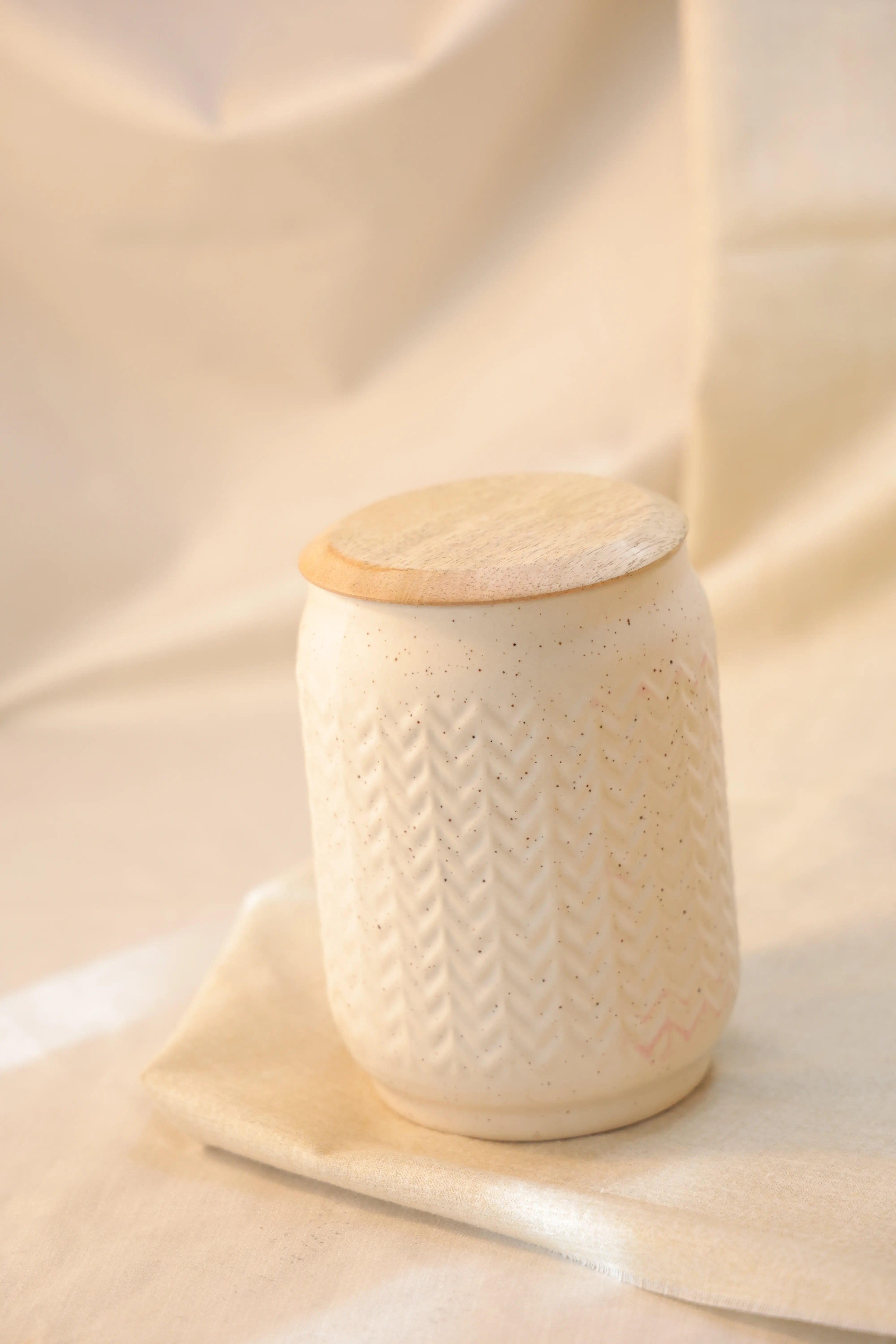 Zig-Zag Pastel White Airtight Storage Jars