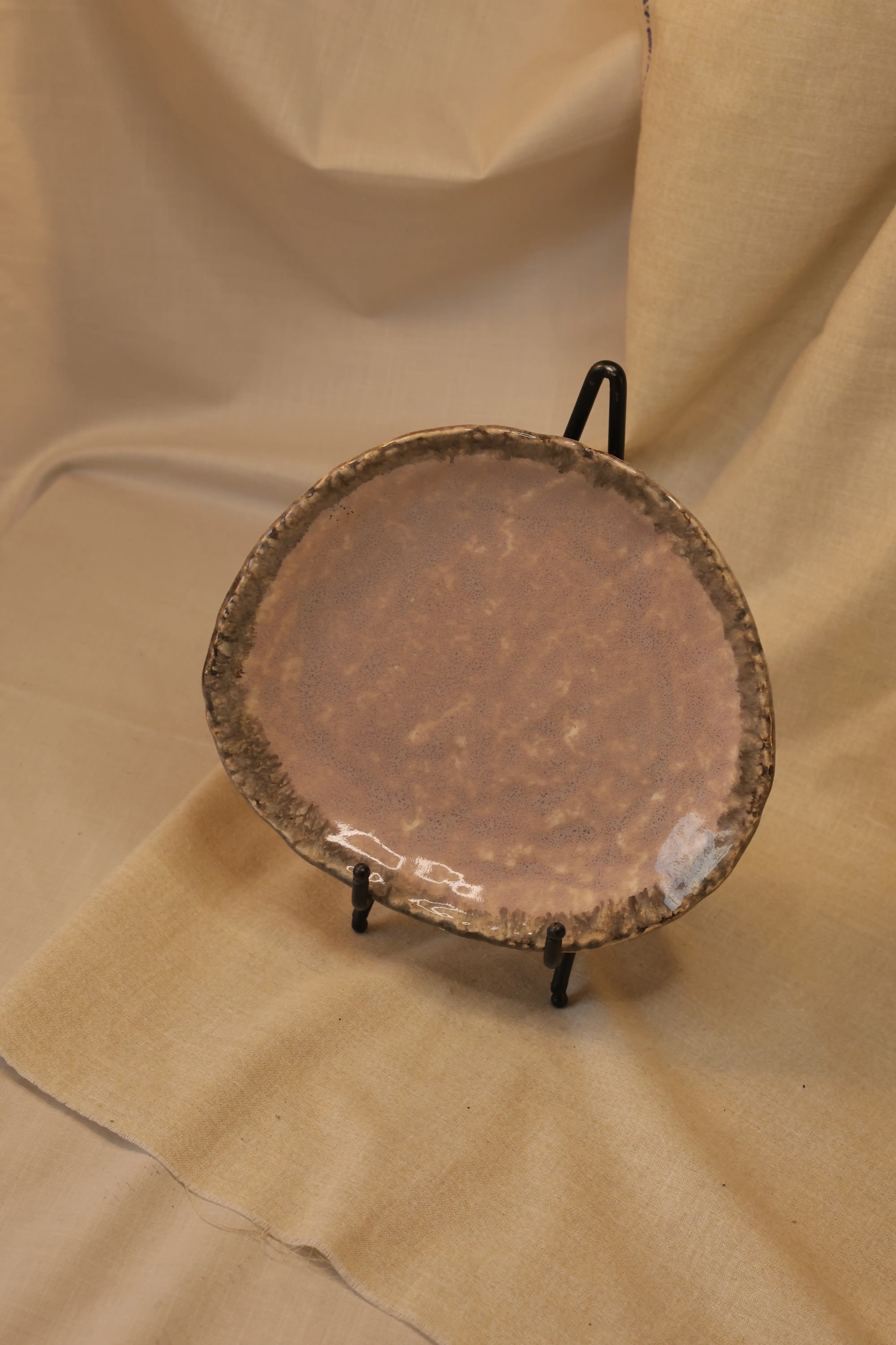 Round Hand Crafted ceramic Plates, For Home