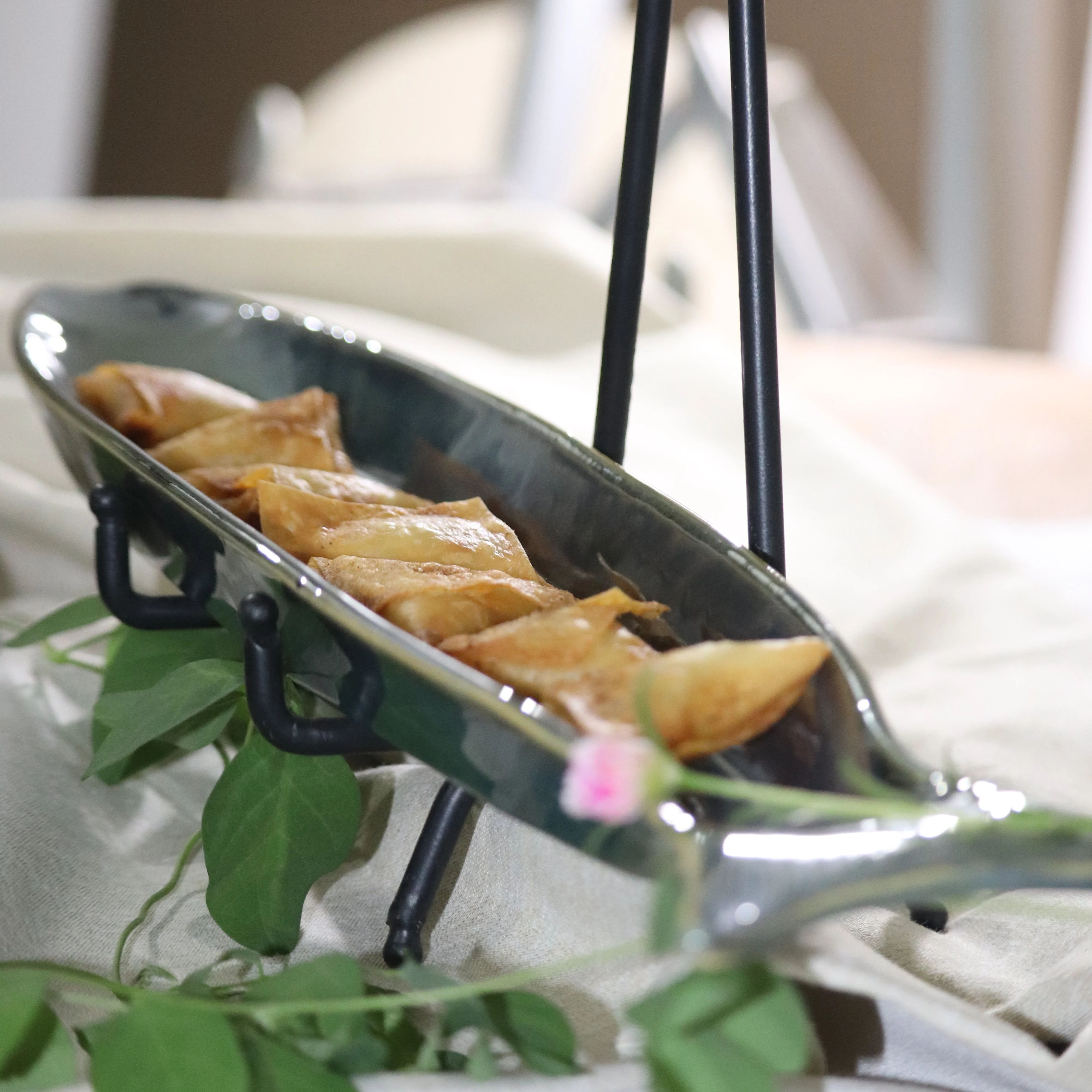 Aqua Elegance Fish-Shaped Platter